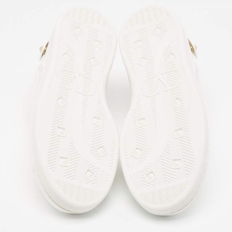 Pre Owned Valentino White Leather Backnet Rockstud Low Top Sneakers Size 39.5