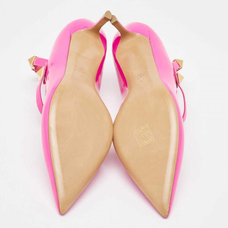 مملوكة مسبقًا Valentino Pink Patent Leather Rockstud Ankle Cuff Pointed Toe Pumps Size 40