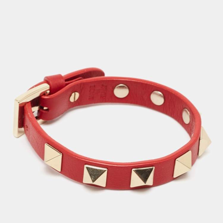 Pre Owned Valentino Rockstud Leather Gold Tone Bracelet