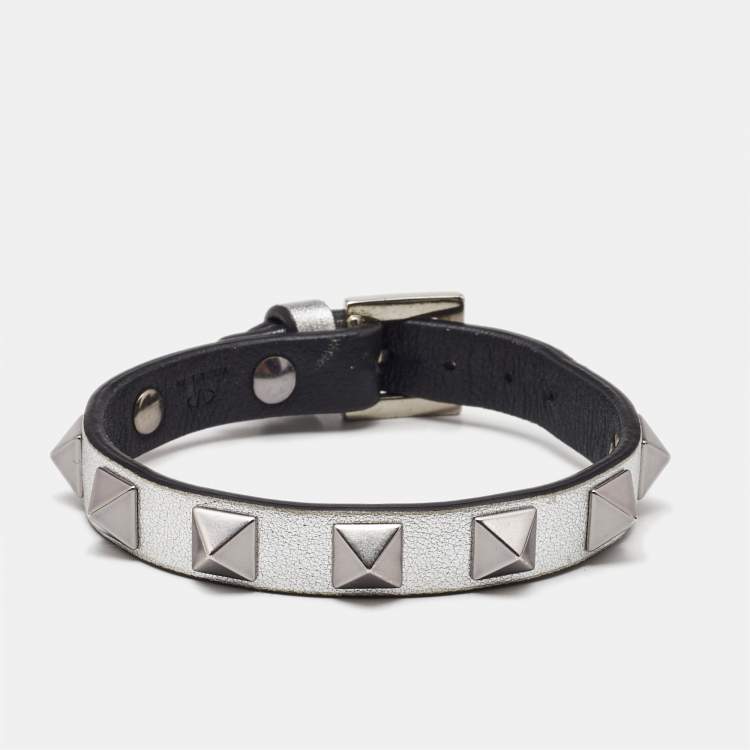 Pre Owned Valentino Rockstud Leather Silver Tone Bracelet
