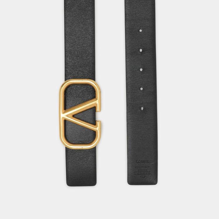 Pre Owned Valentino Black/Brown Leather  VLogo Reversible Belt 28CM