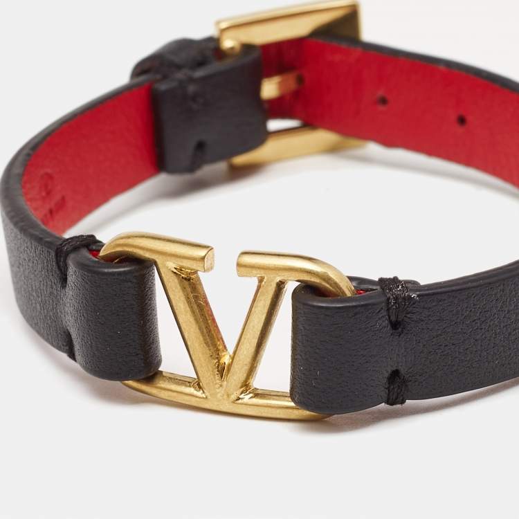 Pre Owned Valentino Vlogo Black Leather Gold Tone Bracelet