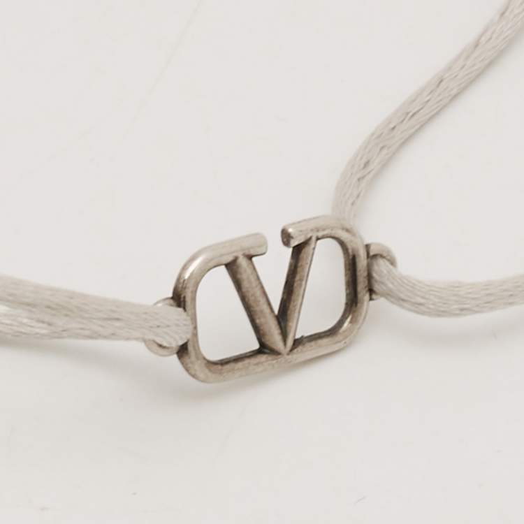 Pre Owned Valentino VLogo SIlver Tone Cord Bracelet