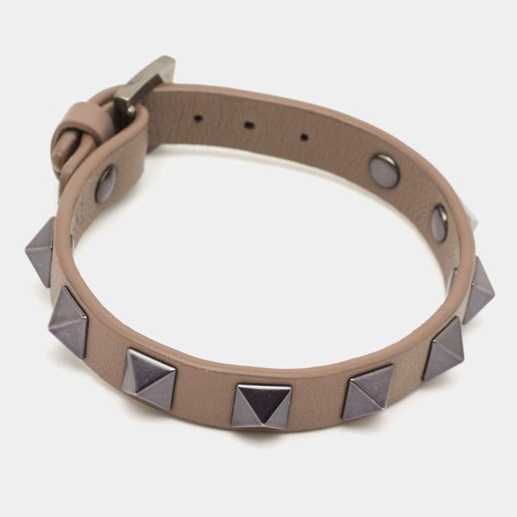 Pre Owned Valentino Rockstud Leather Gunmetal Tone Wrap Bracelet