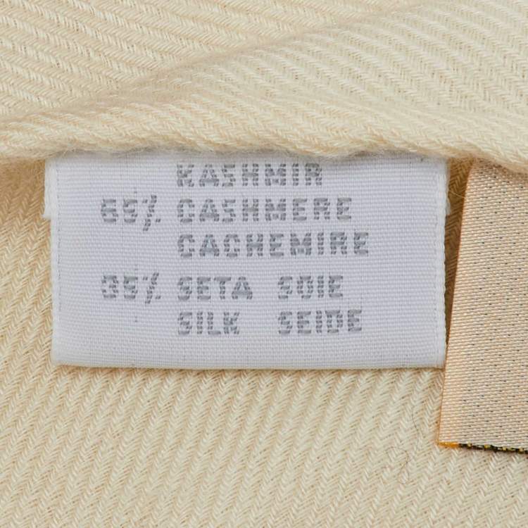 مملوكة مسبقًا Valentino Vintage Cream Cashmere & Silk Scarf