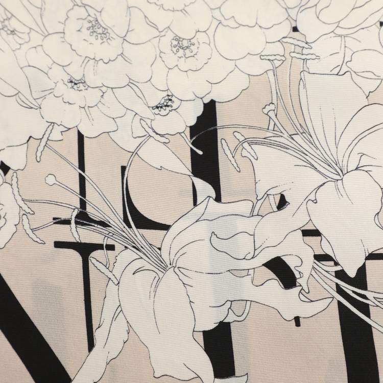 Pre Owned Valentino Beige Floral Print Silk Scarf