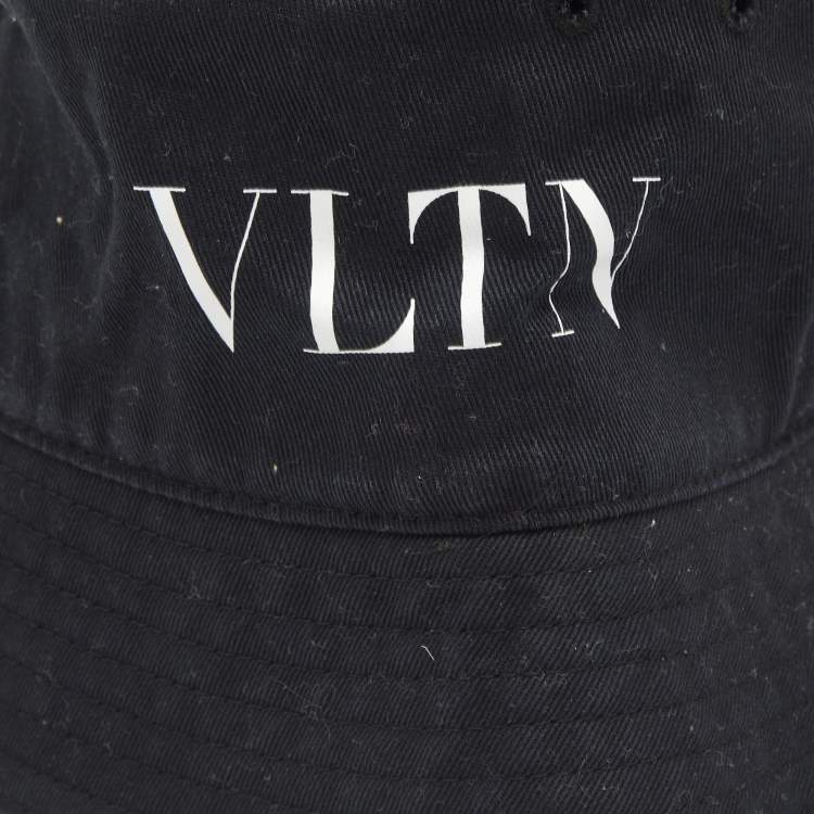 Pre Owned Valentino Black VLTN Print Cotton Bucket Hat Size 58 