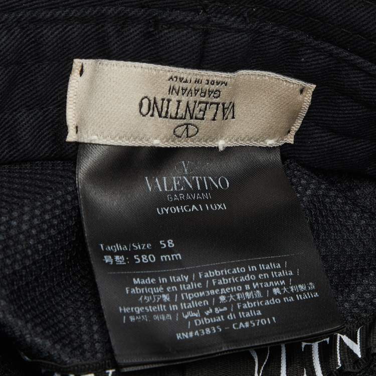 Pre Owned Valentino Black VLTN Print Cotton Bucket Hat Size 58 