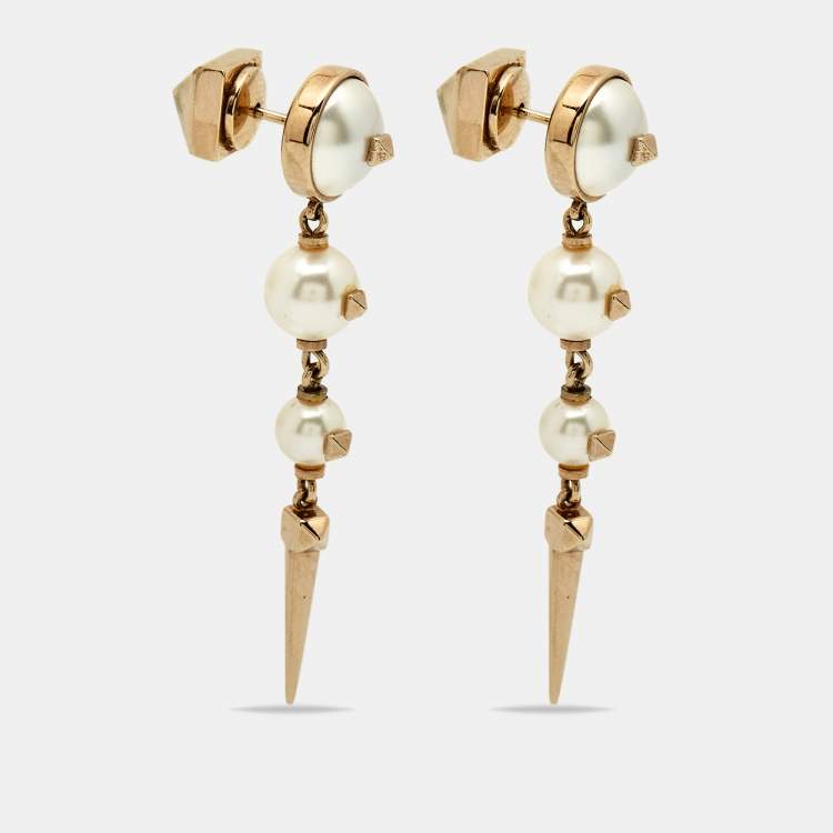 Pre Owned Valentino Rockstud Faux Pearl Gold Tone Earrings