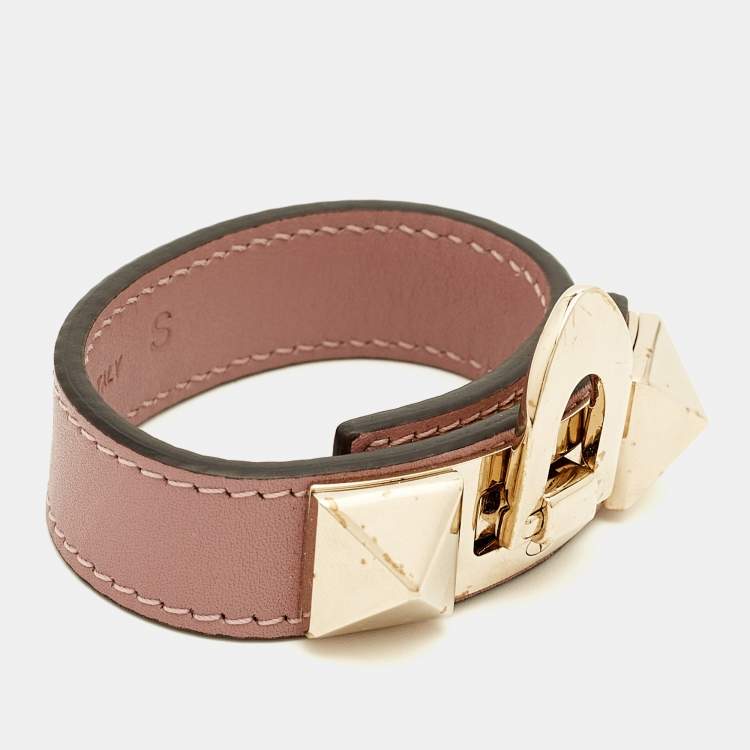 Pre Owned Valentino Rockstud Leather Gold Tone Bracelet S