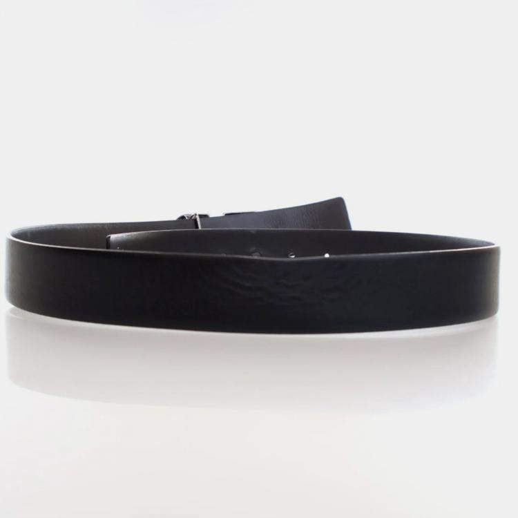 Pre Owned Valentino Calfskin VLogo Belt Sz 90/36