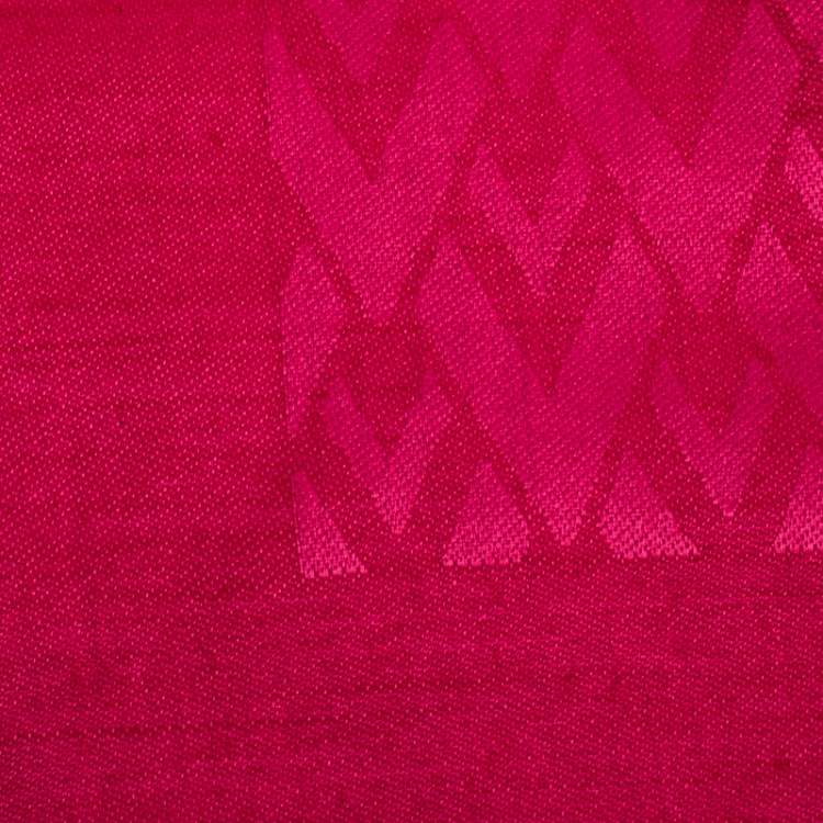 Pre Owned Valentino Fuchsia Geometric V Pattern Wool Blend Stole