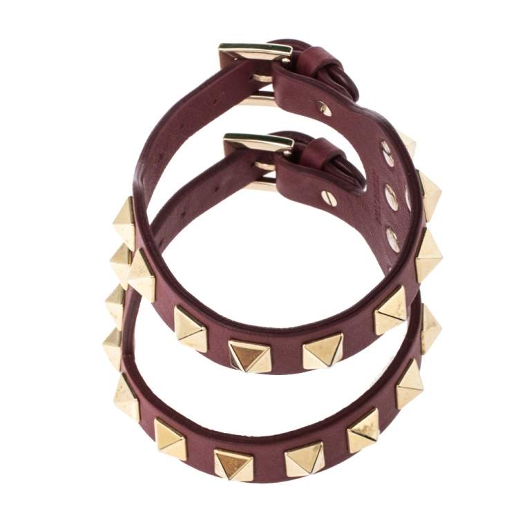 مملوكة مسبقًا Valentino Oxblood Leather Gold Tone Rockstud Wide Bracelet