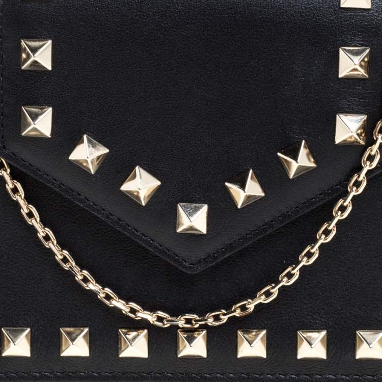 Pre Owned Valentino Black Leather Rockstud Chain Phone Case