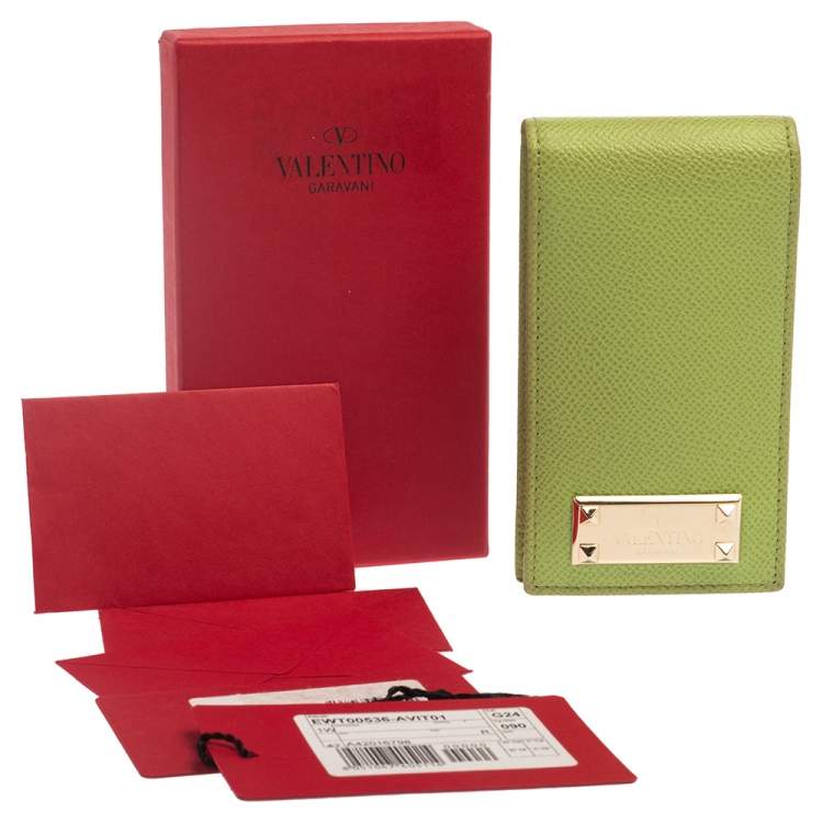 Pre Owned Valentino Green Grained Leather Rockstud iPhone 5 Flip Case
