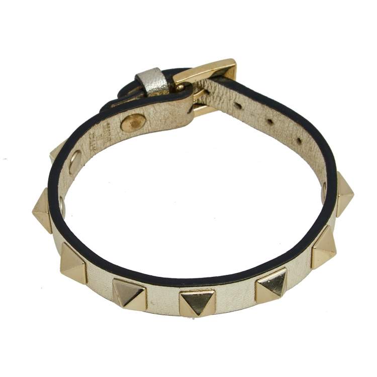 Pre Owned Valentino Silver Leather Rockstud Gold Tone Metal Wrap Bracelet