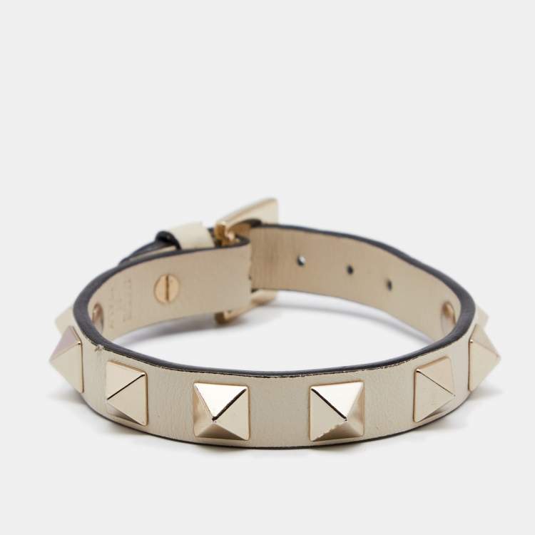 Pre Owned Valentino Leather Rockstud Gold Tone Metal Wrap Bracelet