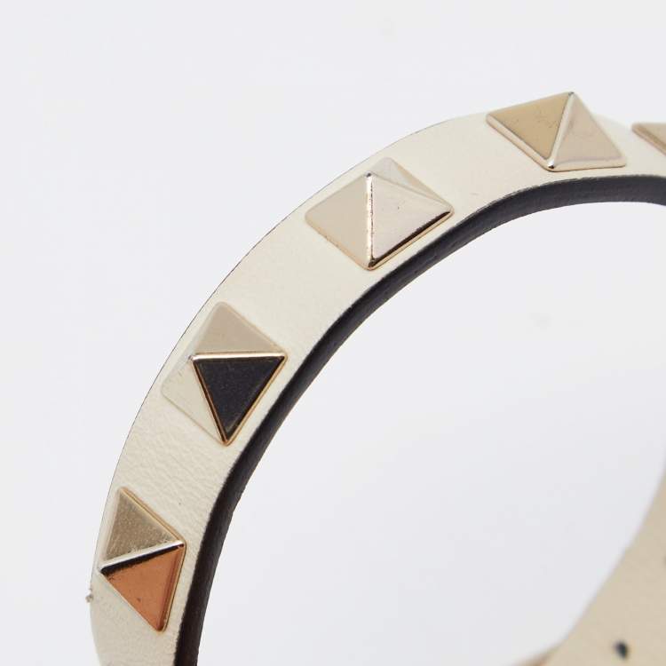 Pre Owned Valentino Leather Rockstud Gold Tone Metal Wrap Bracelet