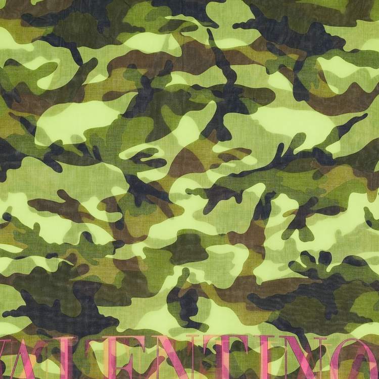 Pre Owned Valentino Green Camo Print Cotton Scarf