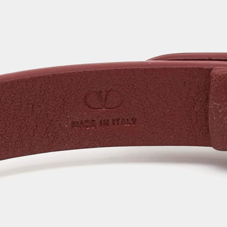 Pre Owned Valentino  VLogo Leather Gold Tone Wrap Bracelet