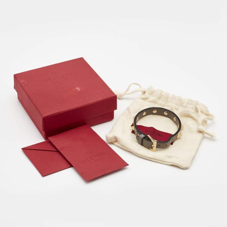 Pre Owned Valentino Taupe Leather Rockstud Wrap Bracelet