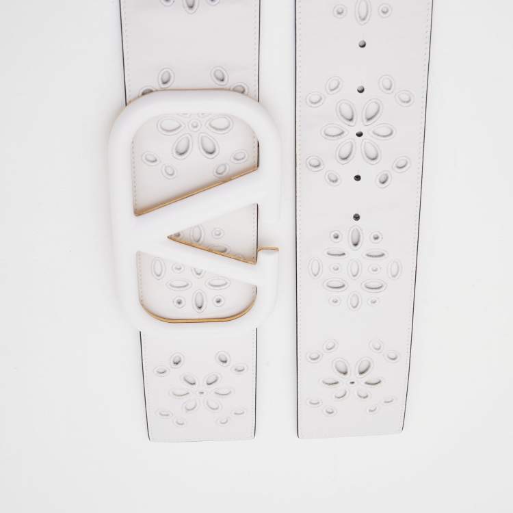 Pre Owned Valentino White Broderie Anglaise Leather VLogo Waist Belt 85CM