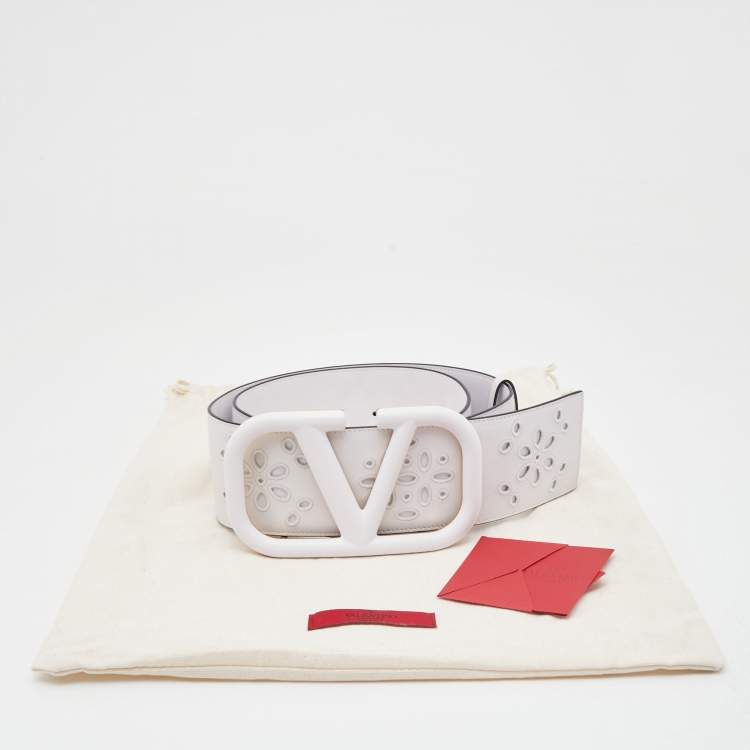 Pre Owned Valentino White Broderie Anglaise Leather VLogo Waist Belt 85CM