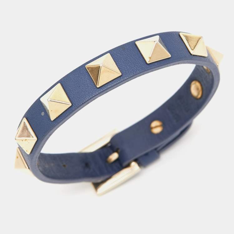 مملوكة مسبقًا Valentino Rockstud Leather Gold Tone Bracelet