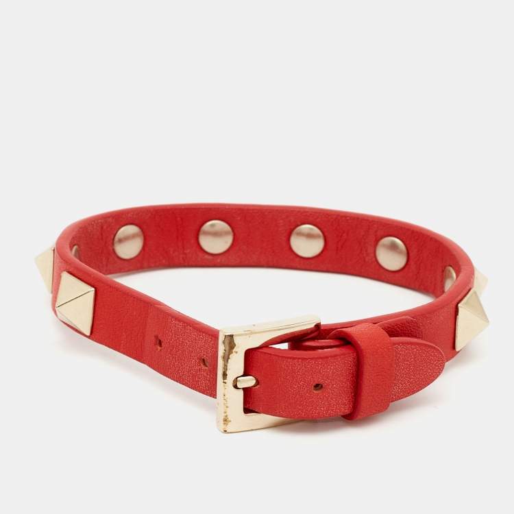 Pre Owned Valentino Rockstud Leather Gold Tone Bracelet