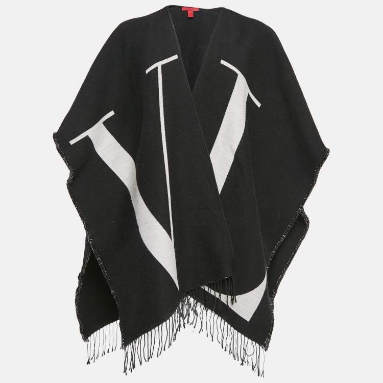 Pre Owned Valentino Black Logo Intarsia Wool Knit Tasseled Poncho One Size