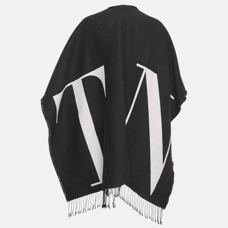 Pre Owned Valentino Black Logo Intarsia Wool Knit Tasseled Poncho One Size