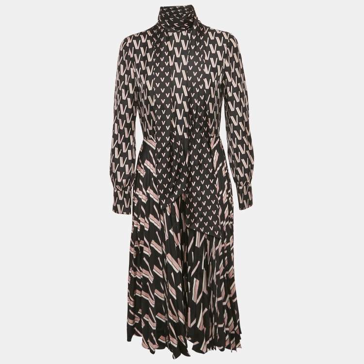 Pre Owned Valentino Black/Pink Printed Silk Plissé Midi Dress M