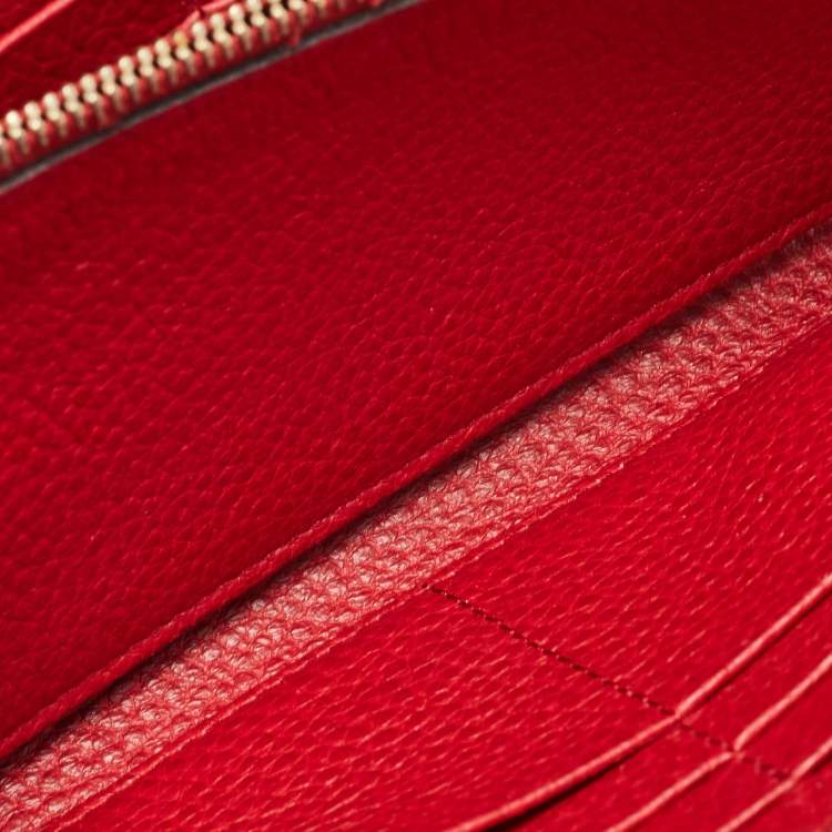Pre Owned Valentino Red Leather Rockstud Flap Wallet on Chain