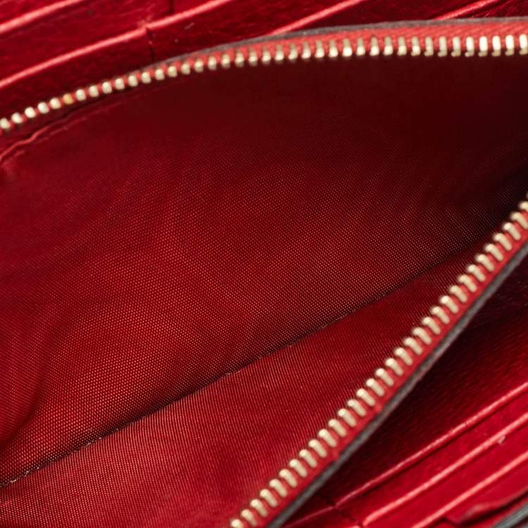 Pre Owned Valentino Red Leather Rockstud Flap Wallet on Chain