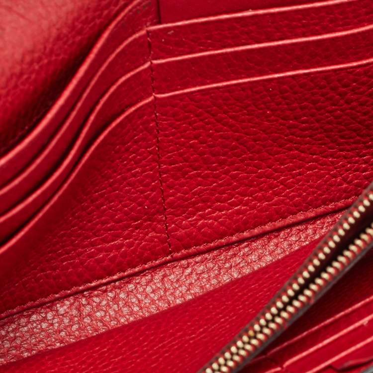 Pre Owned Valentino Red Leather Rockstud Flap Wallet on Chain