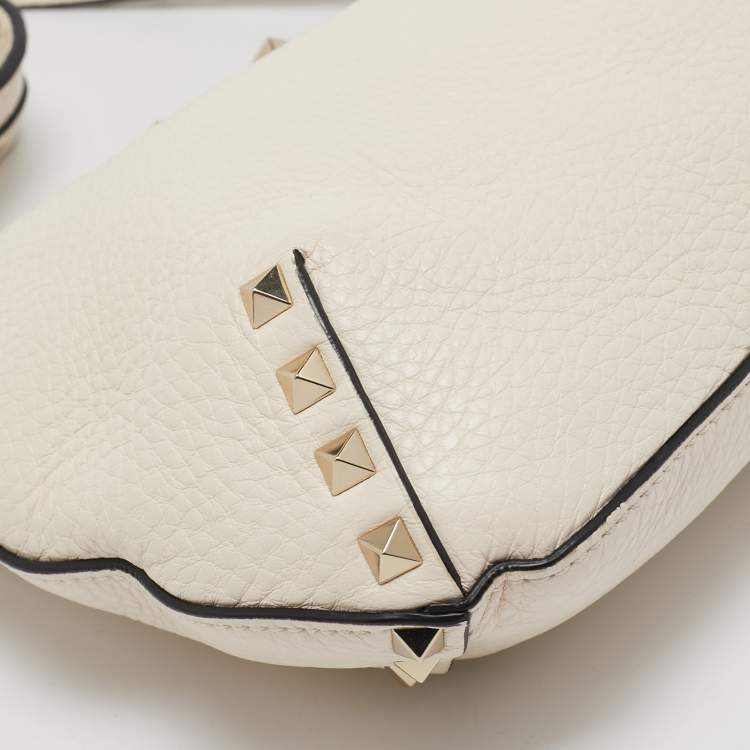 Pre Owned Valentino Off White Leather Rockstud Hobo