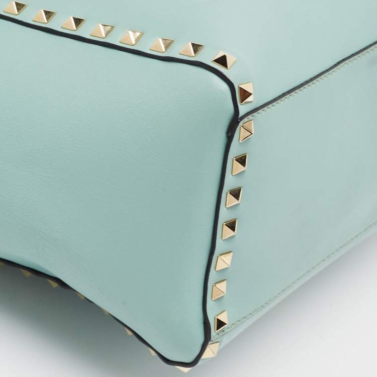 Pre Owned Valentino Light Blue Leather Medium Rockstud Trapeze Tote