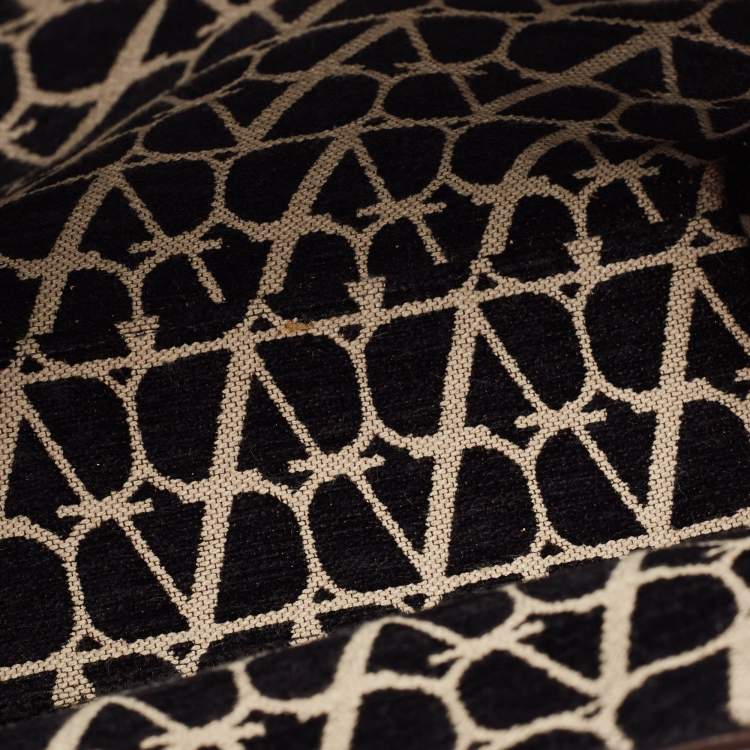 Pre Owned Valentino Black/Off White Iconographe Canvas and Leather Small Le Troisième Tote