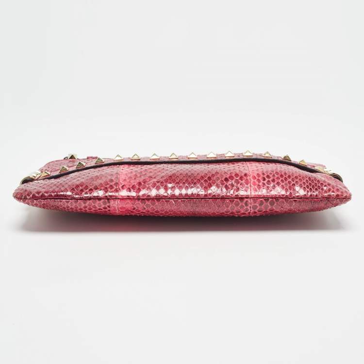 Pre Owned Valentino Pink Snakeskin Rockstud Wristlet Clutch