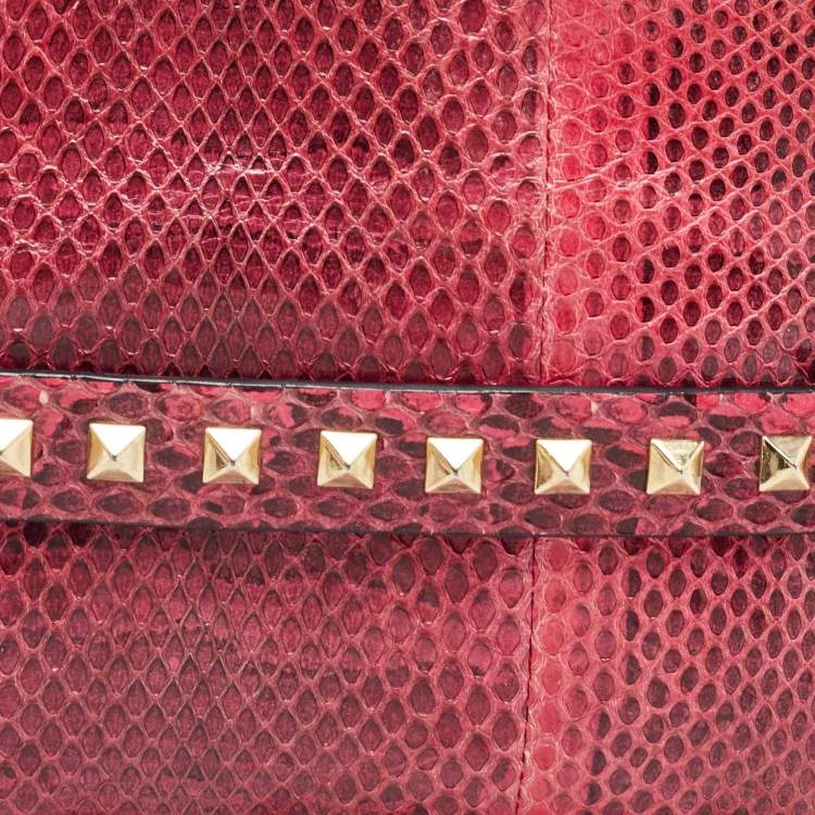 Pre Owned Valentino Pink Snakeskin Rockstud Wristlet Clutch