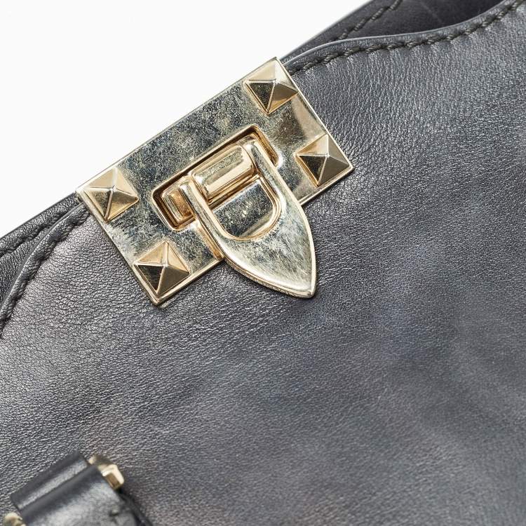 Pre Owned Valentino Black Leather Medium Rockstud Trapeze Tote