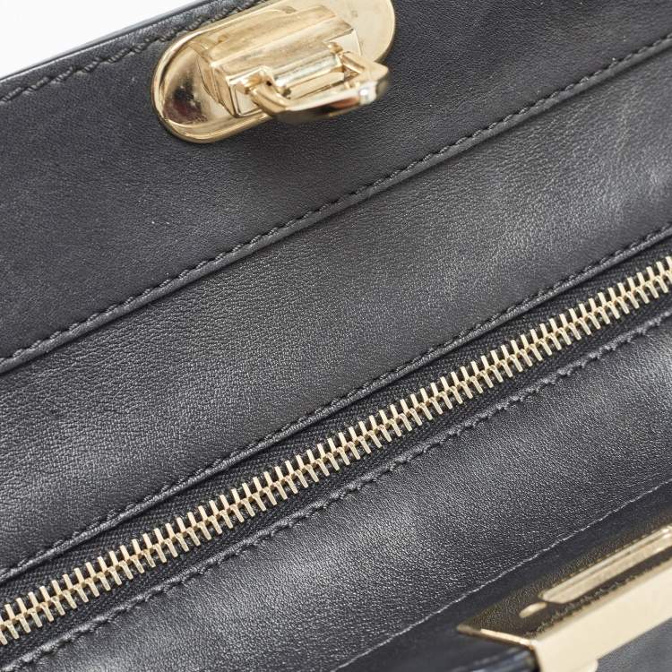 Pre Owned Valentino Black Leather Medium Rockstud Trapeze Tote