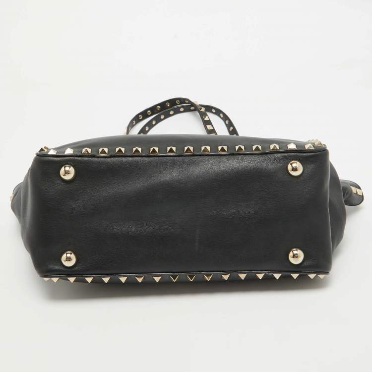 Pre Owned Valentino Black Leather Small Rockstud Trapeze Tote