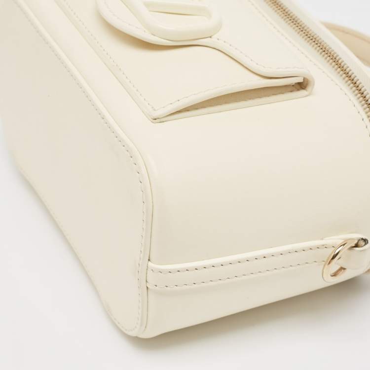 Pre Owned Valentino Off White Leather Locò Vanity Case Top Handle Bag