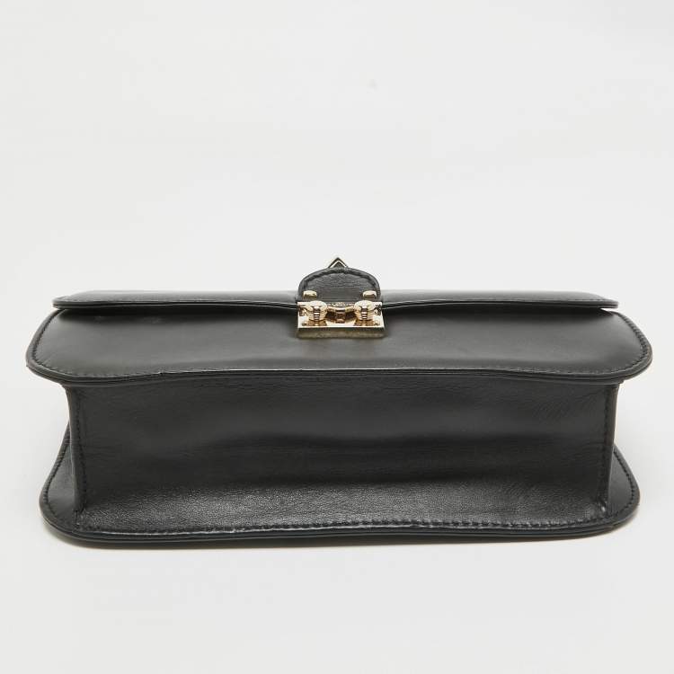 Pre Owned Valentino Black Leather Medium Rockstud Glam Lock Flap Bag