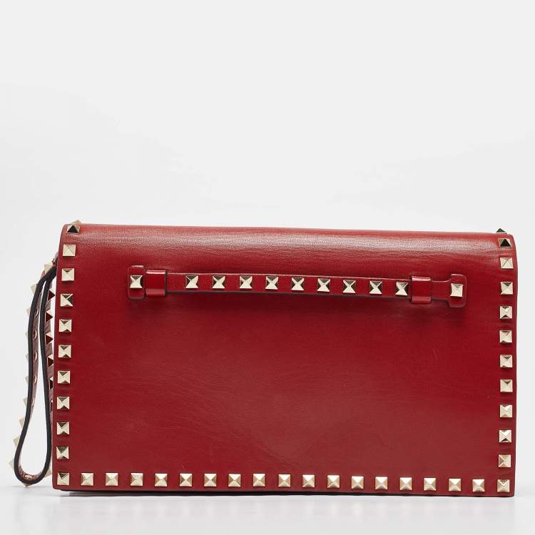 Pre Owned Valentino Red Leather Rockstud Flap Wristlet Clutch