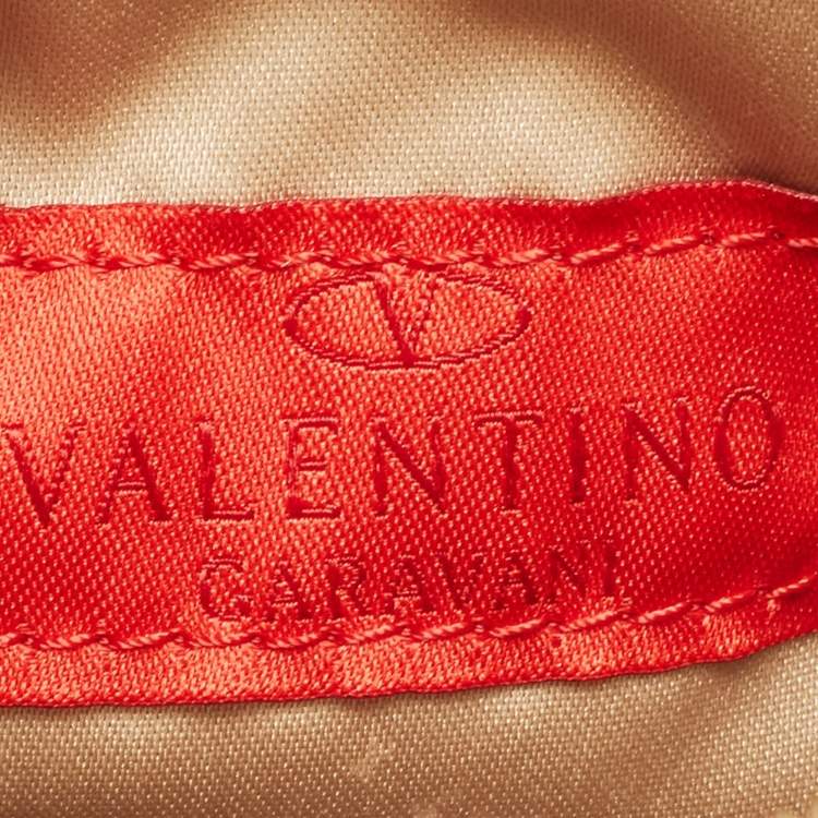Pre Owned Valentino Cream Snakeskin Flower Appliqué Clutch Bag