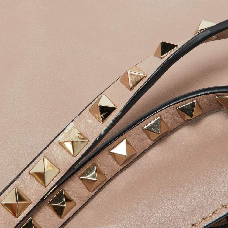 Pre Owned Valentino Pink Leather Medium Rockstud Trapeze Tote