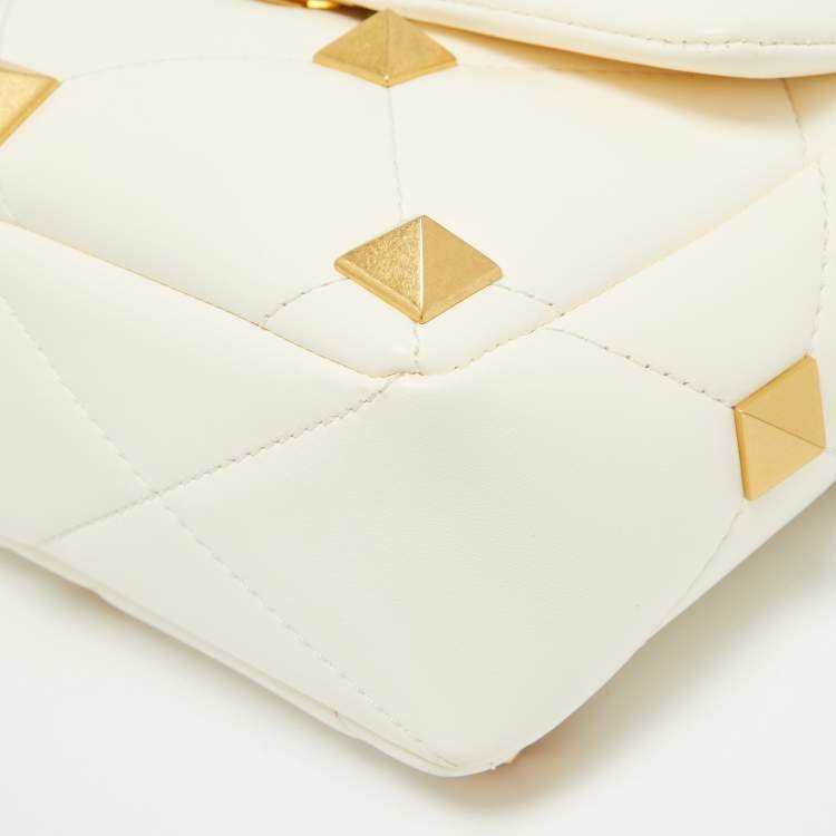 Pre Owned Valentino White Quilted Leather Medium Roman Stud Top Handle Bag