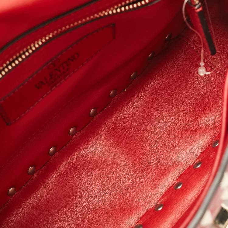 Pre Owned Valentino Red Leather Medium Rockstud Spike Top Handle Bag